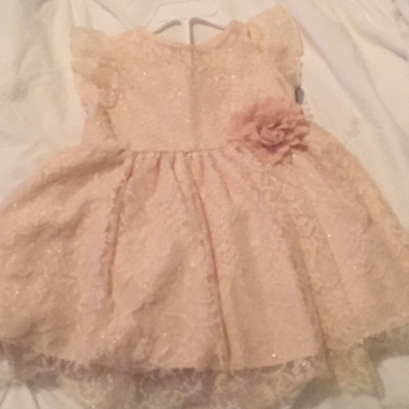 Super cute dress - Picture 2 of 6